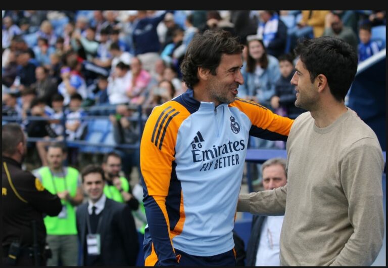Relevo en el banquillo del Recreativo de Huelva: Íñigo Vélez cesado y Raúl Galbarro toma las riendas del Decano