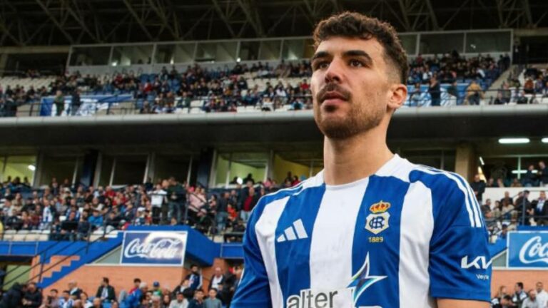 Rubén Serrano se despide del Recreativo de Huelva tras 18 años de amor albiazul