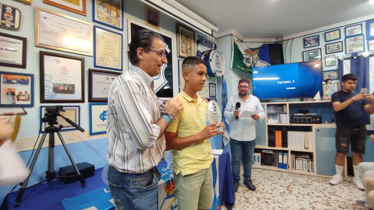 “Jamás nos vamos a rendir”: el mensaje de esperanza del presidente de la Federación de Peñas del Recreativo de Huelva